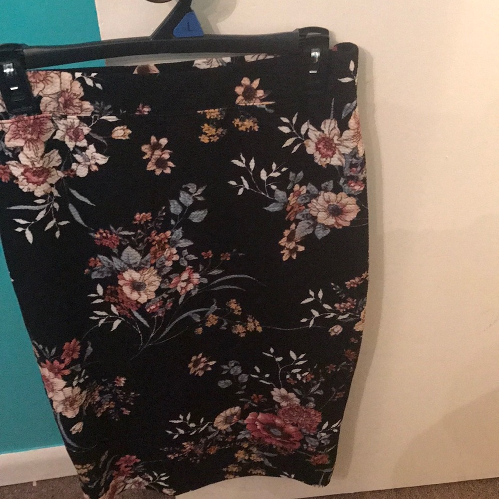 Iris skirt
